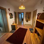 דירה Schoene In Bahnhofsnaehe Fuer Urlaub, Studium Oder Arbeit
