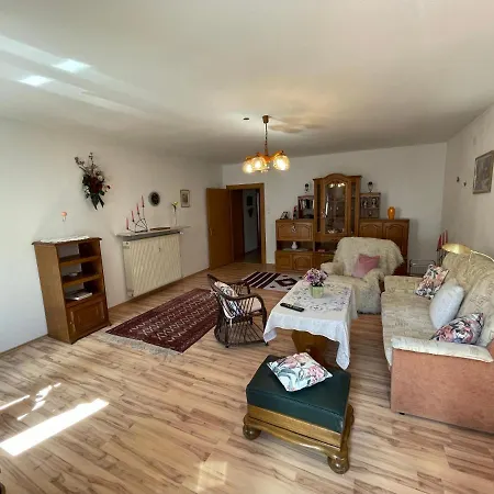 Schoene In Bahnhofsnaehe Fuer Urlaub, Studium Oder Arbeit Apartment Deggendorf