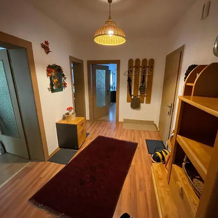 Apartment Schoene In Bahnhofsnaehe Fuer Urlaub, Studium Oder Arbeit