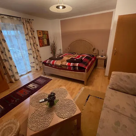 Appartement Schoene In Bahnhofsnaehe Fuer Urlaub, Studium Oder Arbeit Deggendorf