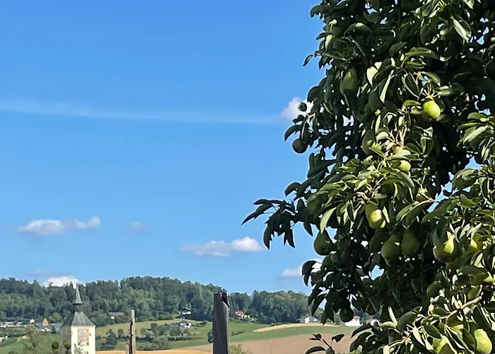 Daire Schoene In Bahnhofsnaehe Fuer Urlaub, Studium Oder Arbeit