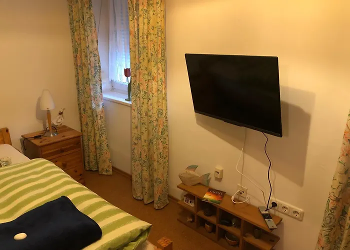 Daire Schoene In Bahnhofsnaehe Fuer Urlaub, Studium Oder Arbeit